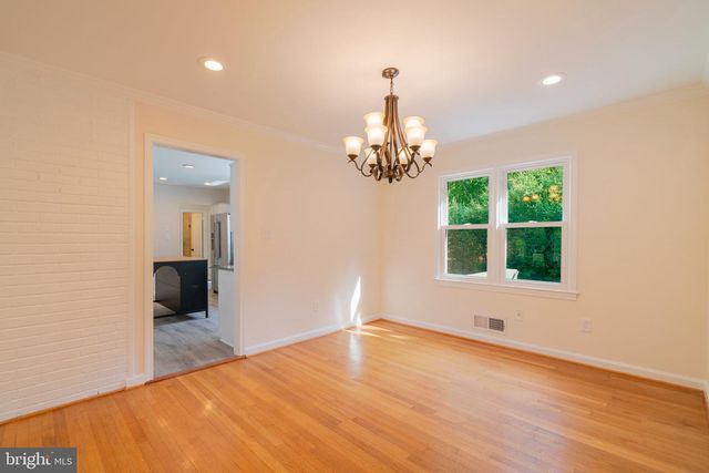 9300 ALLWOOD CT, Alexandria, VA 22309