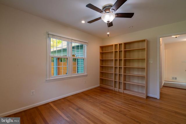 9300 ALLWOOD CT, Alexandria, VA 22309