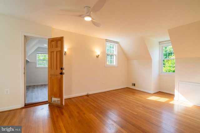 9300 ALLWOOD CT, Alexandria, VA 22309
