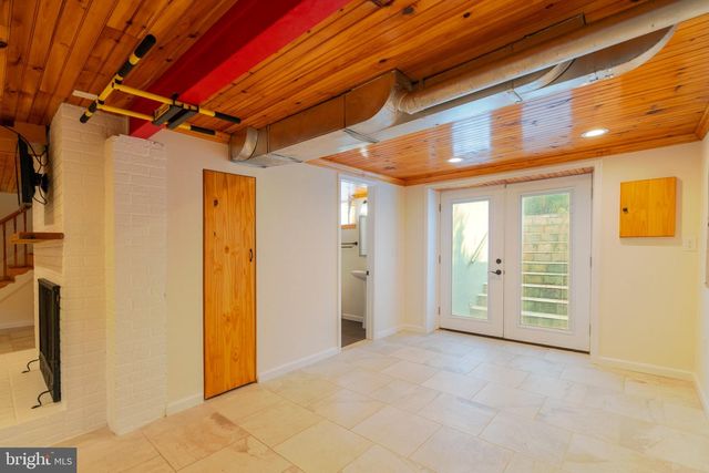 9300 ALLWOOD CT, Alexandria, VA 22309