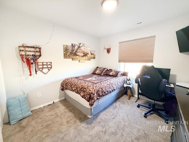 13694 Oliver Street, Caldwell, ID 83607