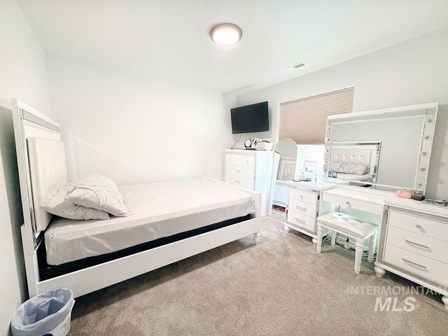 13694 Oliver Street, Caldwell, ID 83607