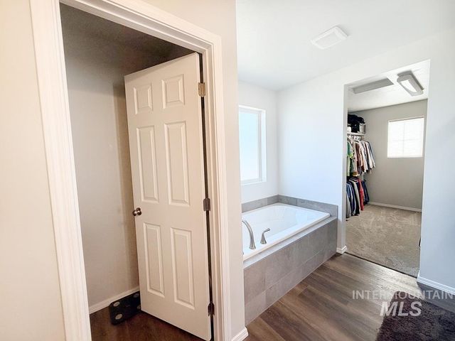 13694 Oliver Street, Caldwell, ID 83607