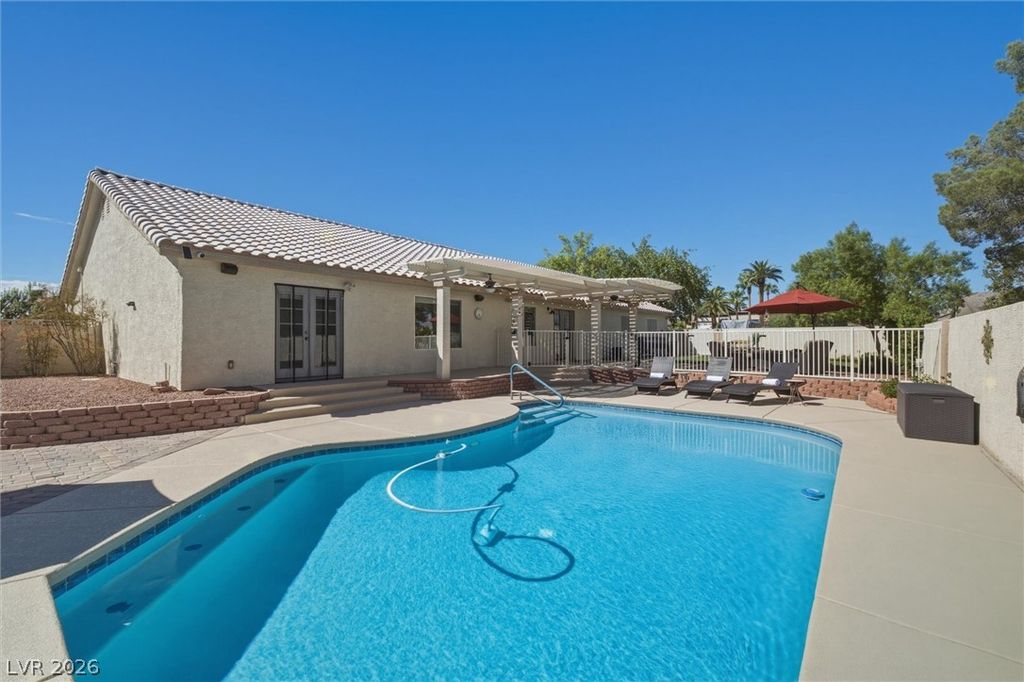 8850 South Tenaya Way, Las Vegas, NV 89113 — photo 5
