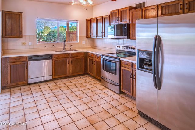 1432 N Rio Aros, Green Valley, AZ 85614