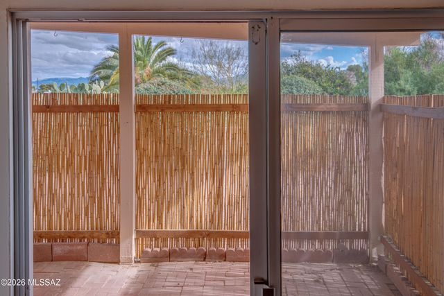 1432 N Rio Aros, Green Valley, AZ 85614