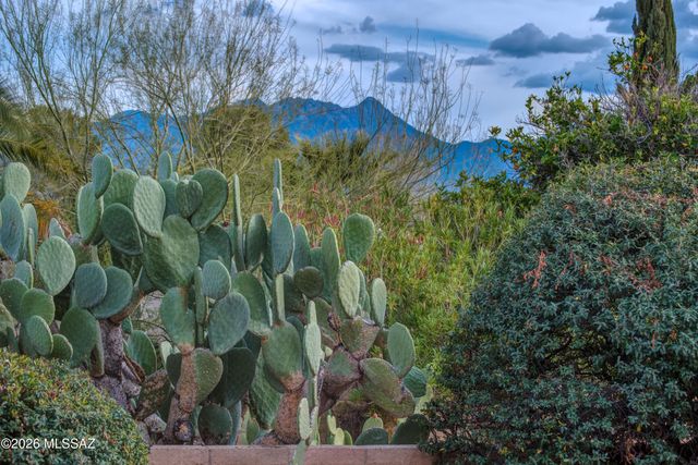 1432 N Rio Aros, Green Valley, AZ 85614