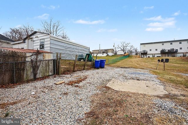 40 S FRONT ST, York Haven, PA 17370