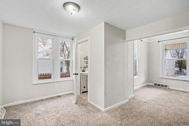 40 S FRONT ST, York Haven, PA 17370