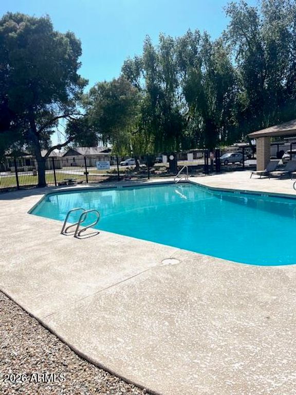 1025 W MALIBU Drive, Tempe, AZ 85282