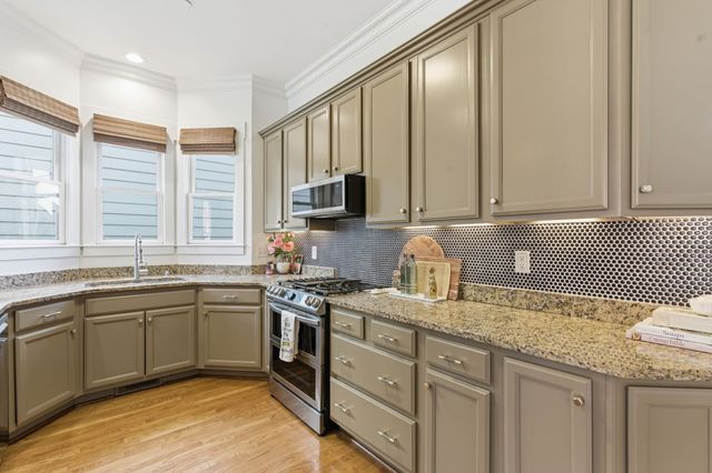 315 Augusta Ave, Pleasant View, TN 37146