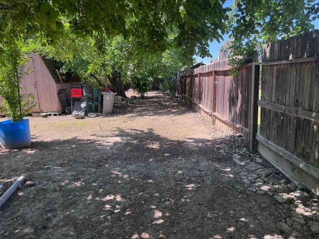4232 77th St, Sacramento, CA 95820