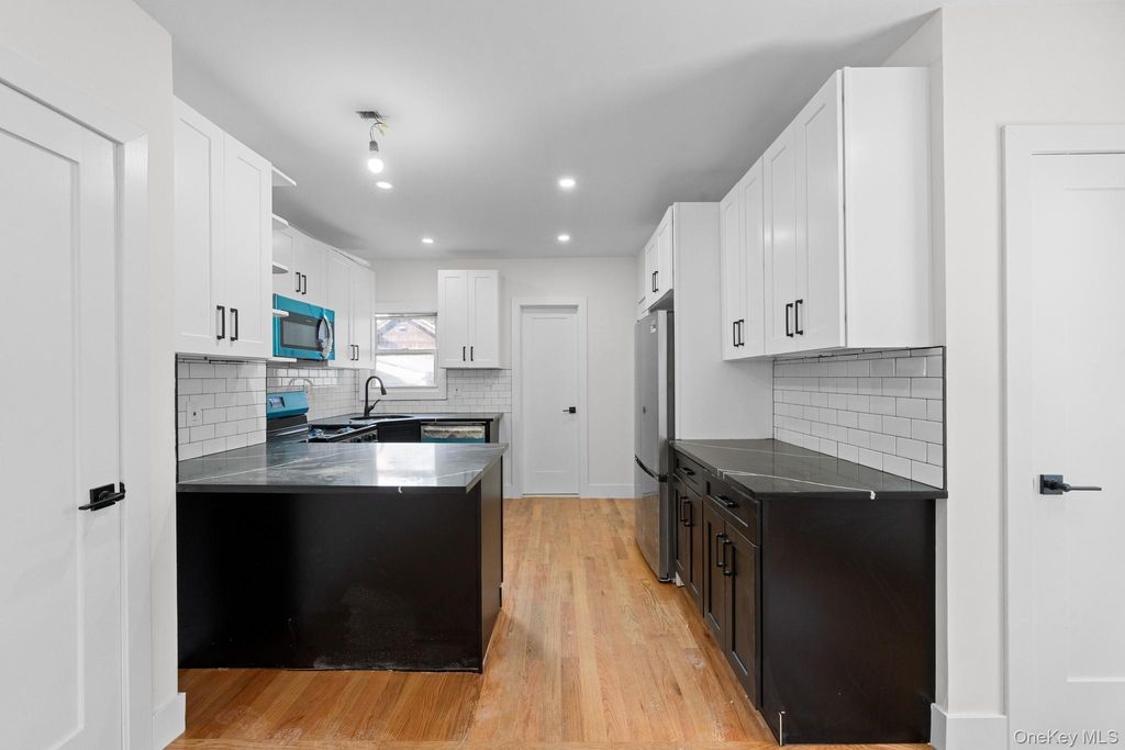 10743 128th Street, Richmond Hill, NY 11419 — photo 3