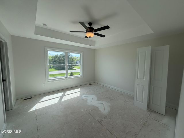 1812 Caleb Court, Waterville, OH 43566