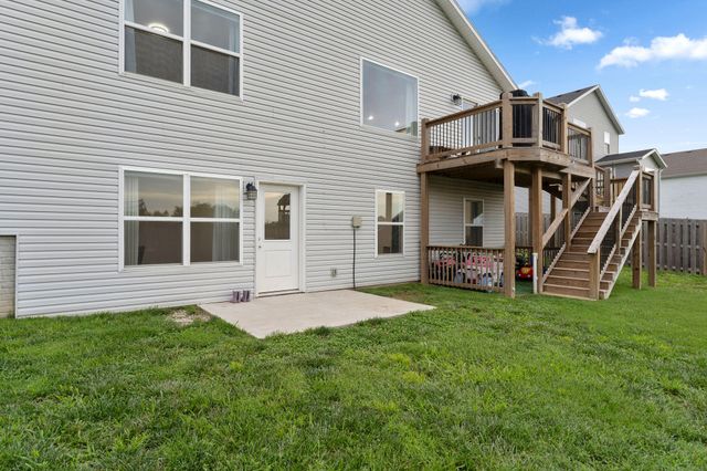 503 N Pine Leaf Road, Nixa, MO 65714