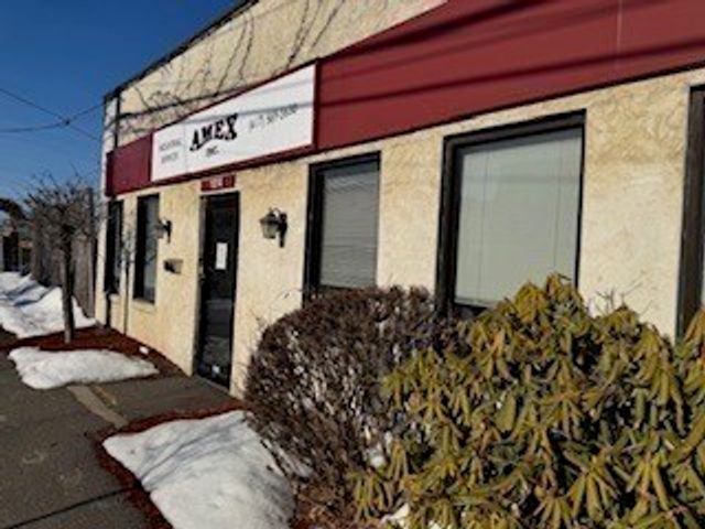 1214 Bennington 1214, Boston, MA 02128