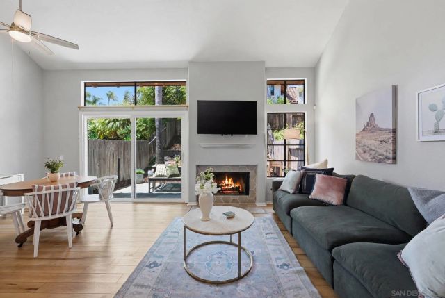 12305 Caminito Mira Del Mar, San Diego, CA 92130