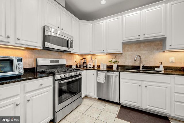 44400 SUNSET MAPLE DR, Ashburn, VA 20147