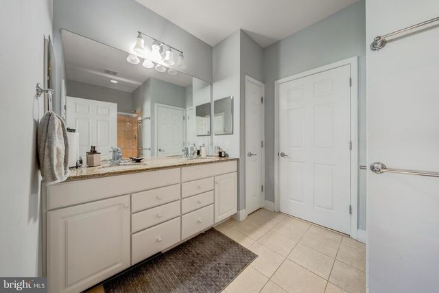 44400 SUNSET MAPLE DR, Ashburn, VA 20147