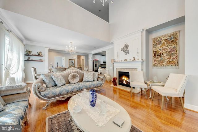 44400 SUNSET MAPLE DR, Ashburn, VA 20147