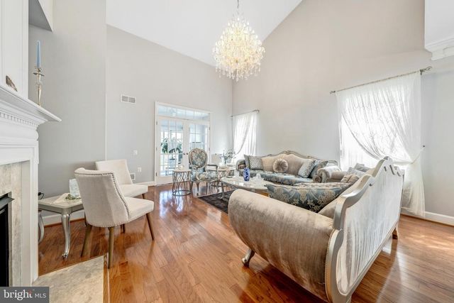 44400 SUNSET MAPLE DR, Ashburn, VA 20147