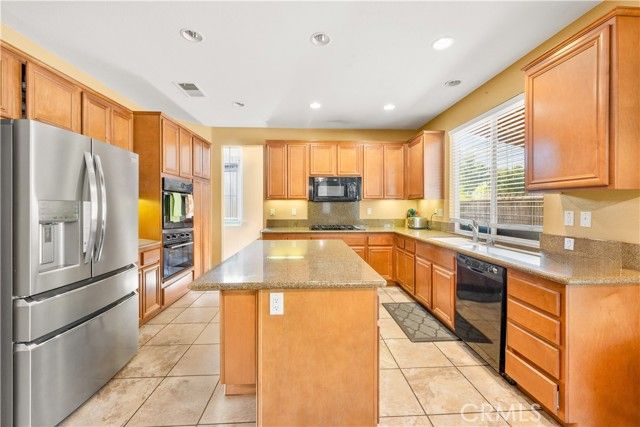 1721 Caseros, San Jacinto, CA 92582