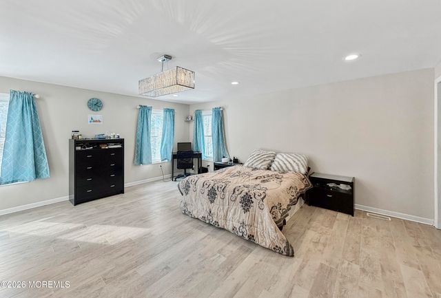 260 Perrineville Road, Jackson, NJ 08527