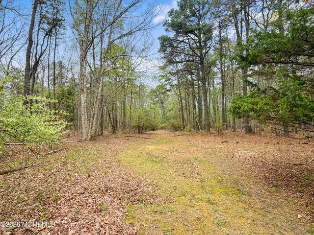 260 Perrineville Road, Jackson, NJ 08527