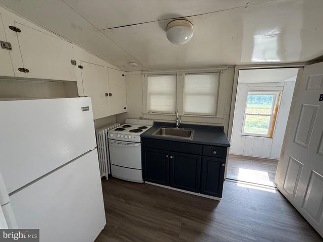 16541 POTTSVILLE PI, Hamburg, PA 19526