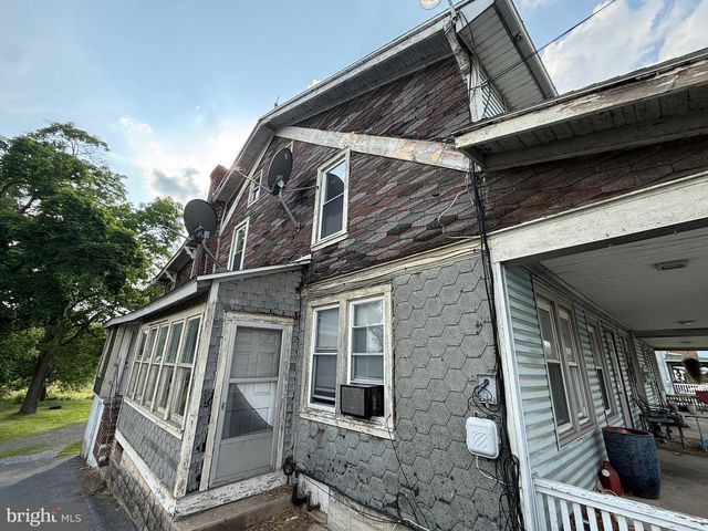 16541 POTTSVILLE PI, Hamburg, PA 19526