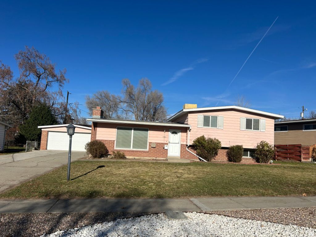 1383 E GREENFIELD AVE, Murray, UT 84121