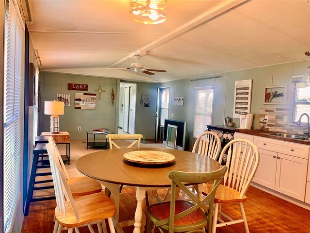 2334 Sanbar Road 96, Possum Kingdom Lake, TX 76449