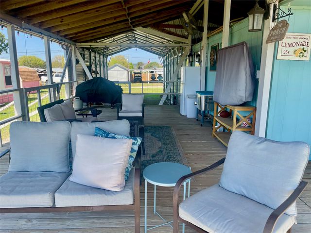 2334 Sanbar Road 96, Possum Kingdom Lake, TX 76449