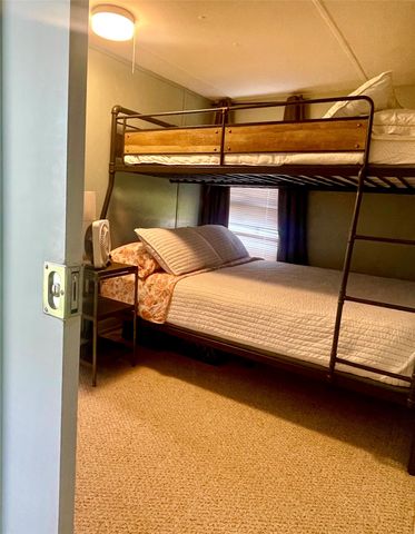 2334 Sanbar Road 96, Possum Kingdom Lake, TX 76449