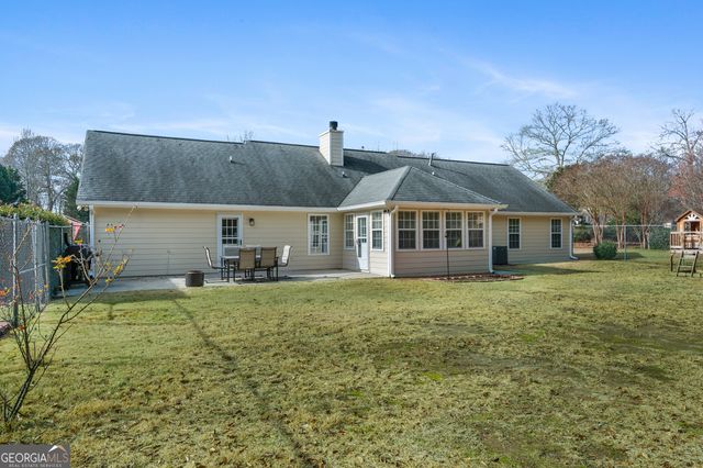 4983 Eagles Nest Court, Loganville, GA 30052