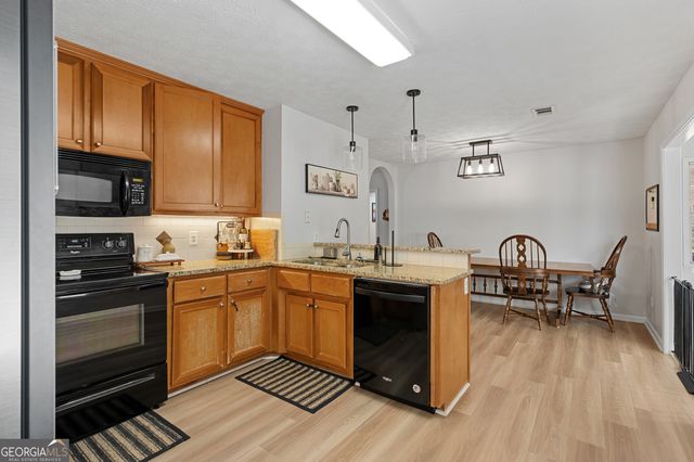 4983 Eagles Nest Court, Loganville, GA 30052