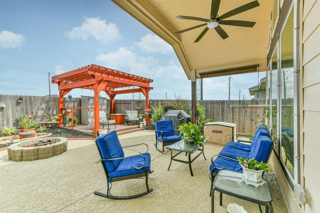 4623 Painted Bunting Lane, Baytown, TX 77521