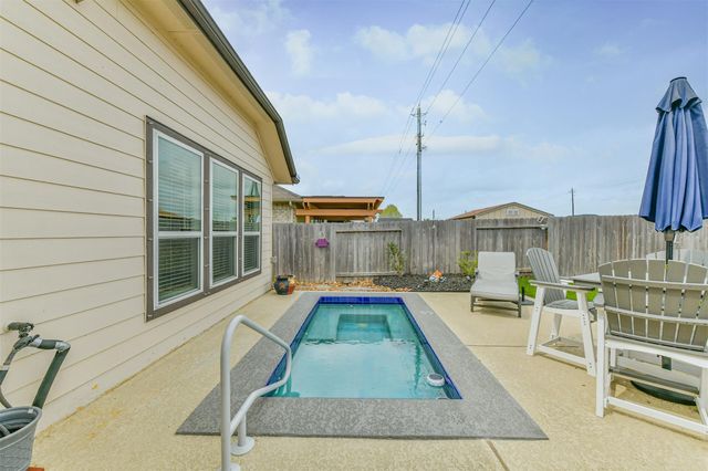 4623 Painted Bunting Lane, Baytown, TX 77521