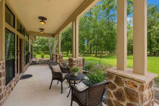 84 Private Road 635, Dayton, TX 77535