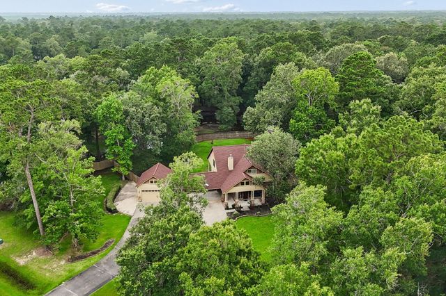 84 Private Road 635, Dayton, TX 77535