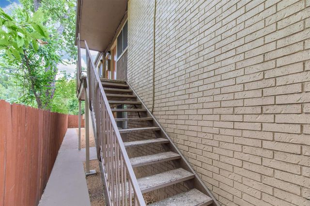 4415 Avenue B 104, Austin, TX 78751