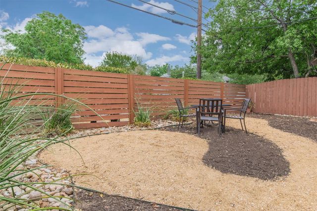 4415 Avenue B 104, Austin, TX 78751