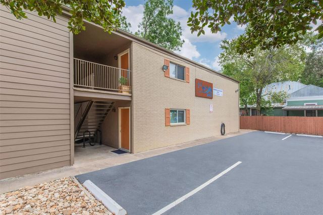 4415 Avenue B 104, Austin, TX 78751