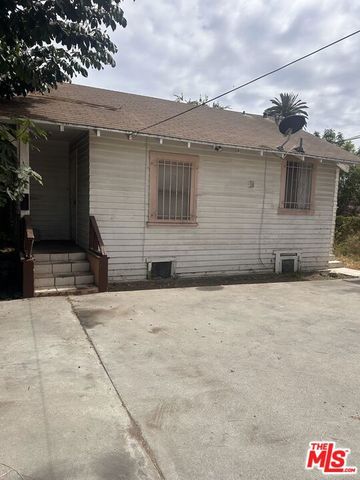 1452 W 35th Street, Los Angeles, CA 90018