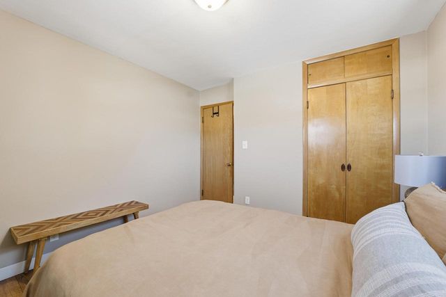 6334 W Fremont PLACE, Milwaukee, WI 53219