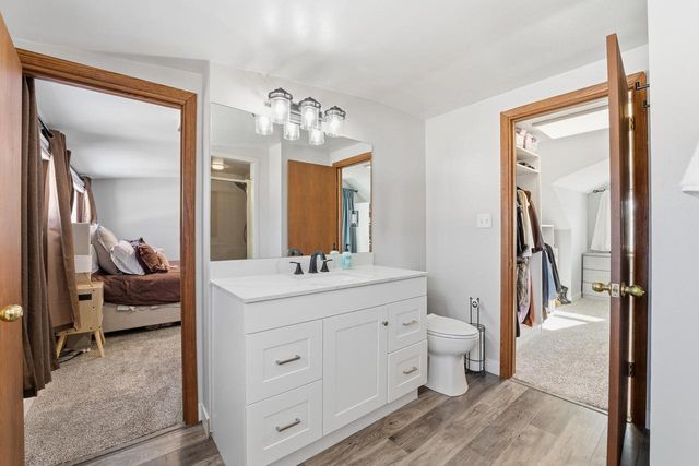 6334 W Fremont PLACE, Milwaukee, WI 53219