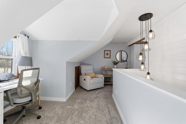 6334 W Fremont PLACE, Milwaukee, WI 53219