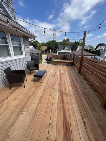 6334 W Fremont PLACE, Milwaukee, WI 53219