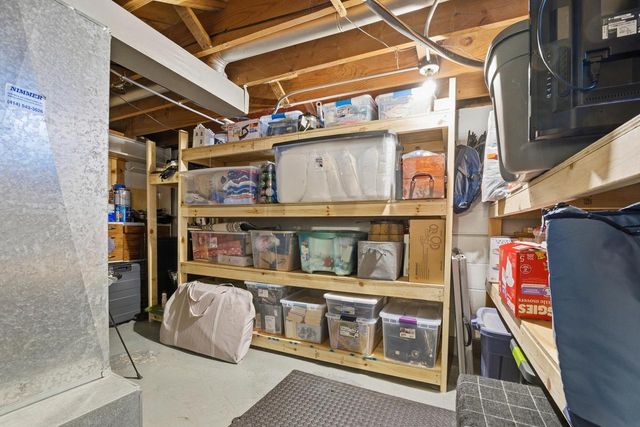 6334 W Fremont PLACE, Milwaukee, WI 53219