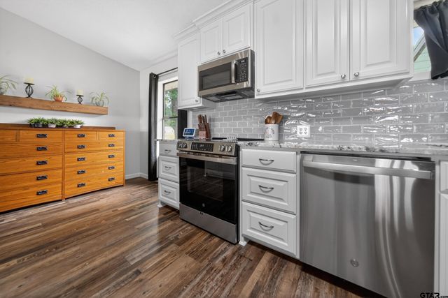 23363 Wateridge Loop, Flint, TX 75762